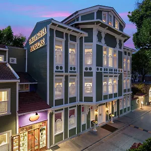 ***** Hotel Hagia Sofia Mansions Istanbul, Curio Collection By Hilton Turcja